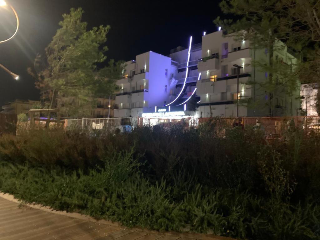 Hotel Executive La Fiorita Rimini Esterno foto