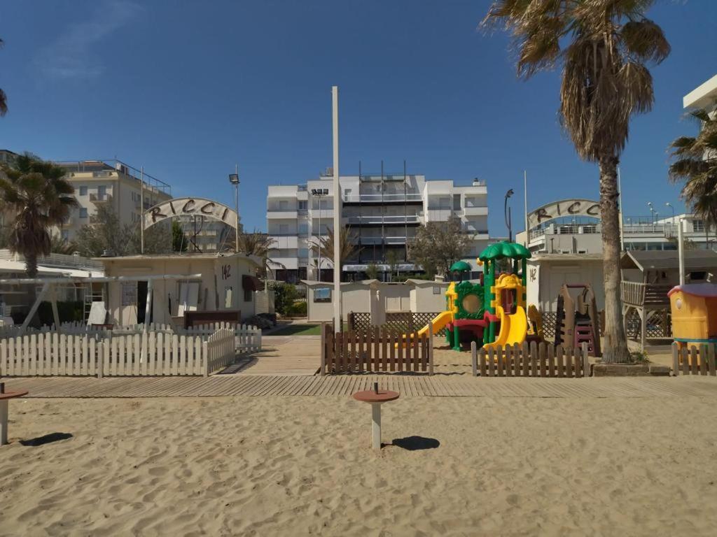 Hotel Executive La Fiorita Rimini Esterno foto