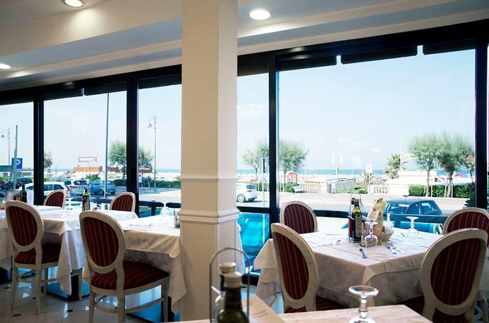 Hotel Executive La Fiorita Rimini Esterno foto