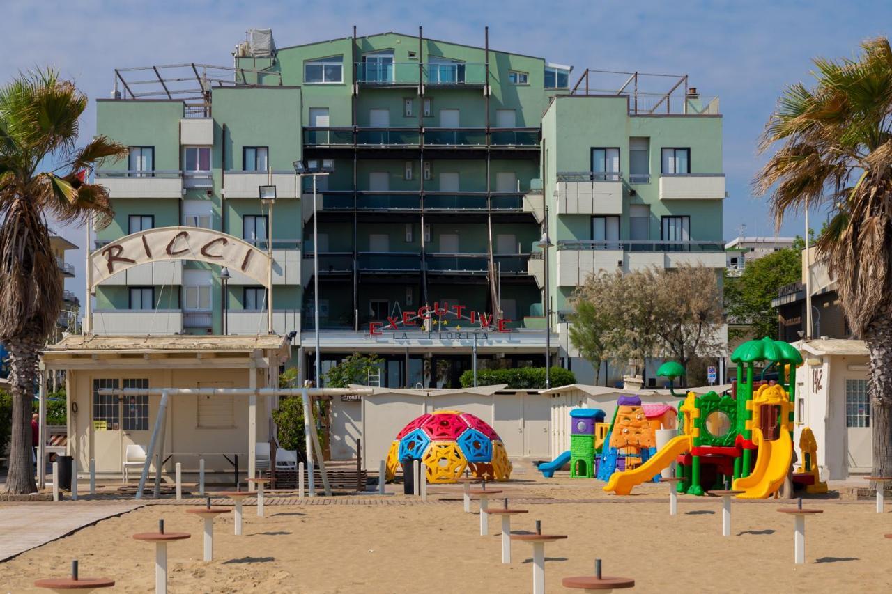 Hotel Executive La Fiorita Rimini Esterno foto
