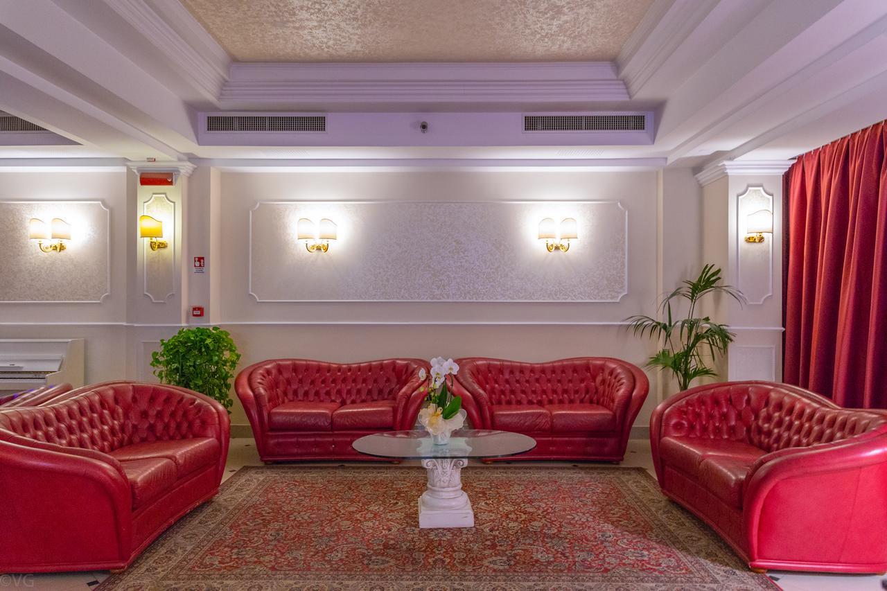 Hotel Executive La Fiorita Rimini Esterno foto